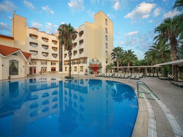 Larissa Inn Hotel 4* Larissa Inn Hotel 4*