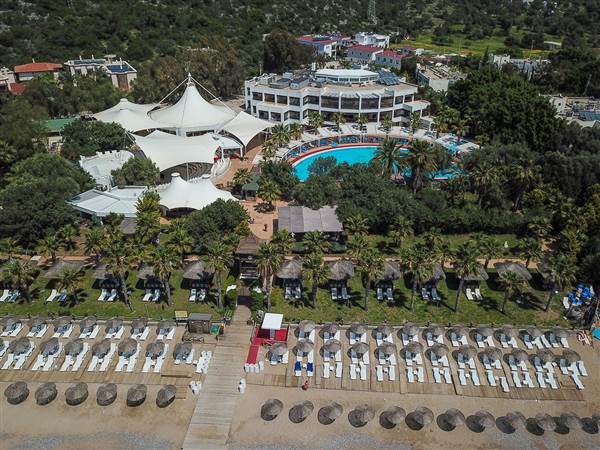 Latanya Park Resort 4* Latanya Park Resort 4*