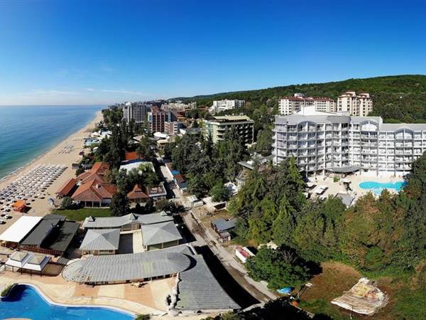 Luna Beach Hotel 4* Luna Beach Hotel 4*