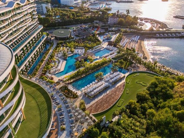 Mylome Luxury Hotel & Resort