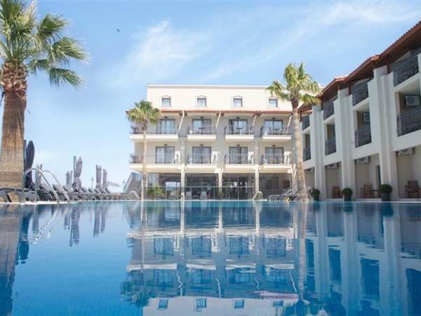 Neopol Deluxe Hotel 4* Neopol Deluxe Hotel 4*