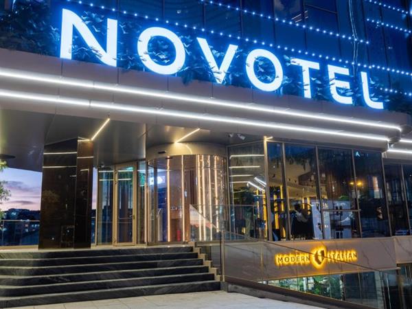 Novotel Istanbul Bomonti 5*