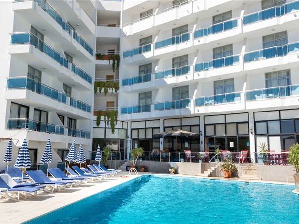 Ponz Hotel 3* Ponz Hotel 3*