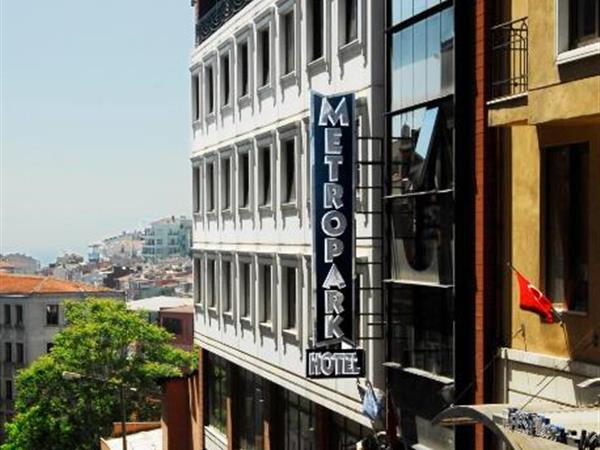 Taksim Metropark Hotel