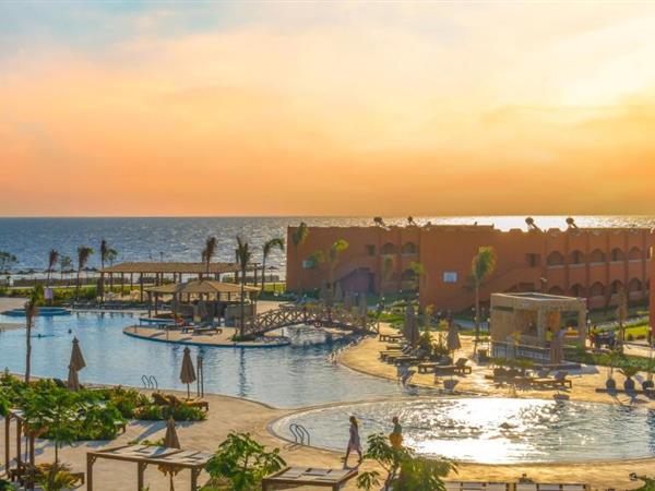 The Three Corners Happy Life Beach Resort 4* The Three Corners Happy Life Beach Resort 4*