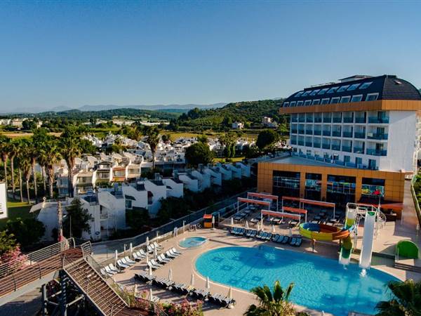 Throne Beach Resort & Spa 5* Throne Beach Resort & Spa 5*