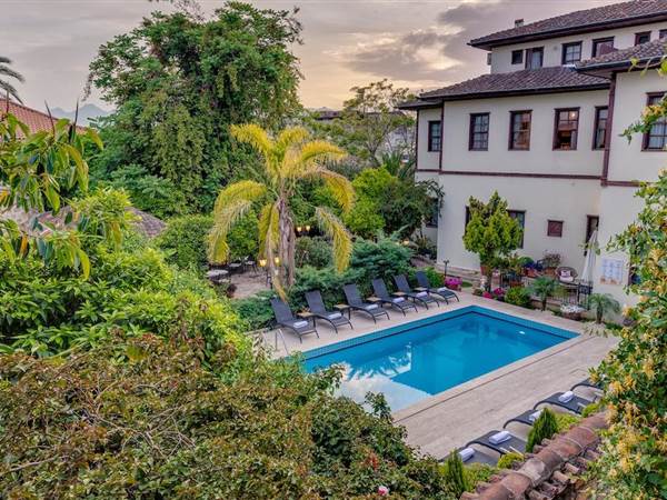 Tuvana Hotel 4* Tuvana Hotel 4*