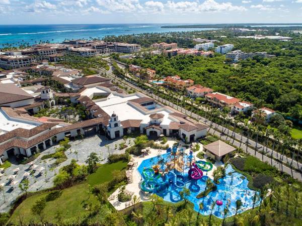 Unique Club at Lopesan Costa Bávaro Resort 5* Unique Club at Lopesan Costa Bávaro Resort 5*